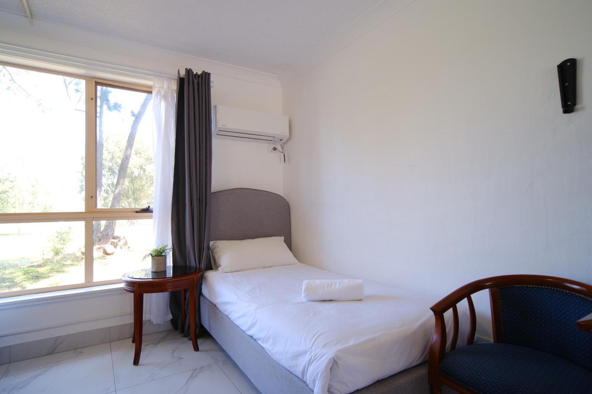 Golf Place Wollongong Motel 3*