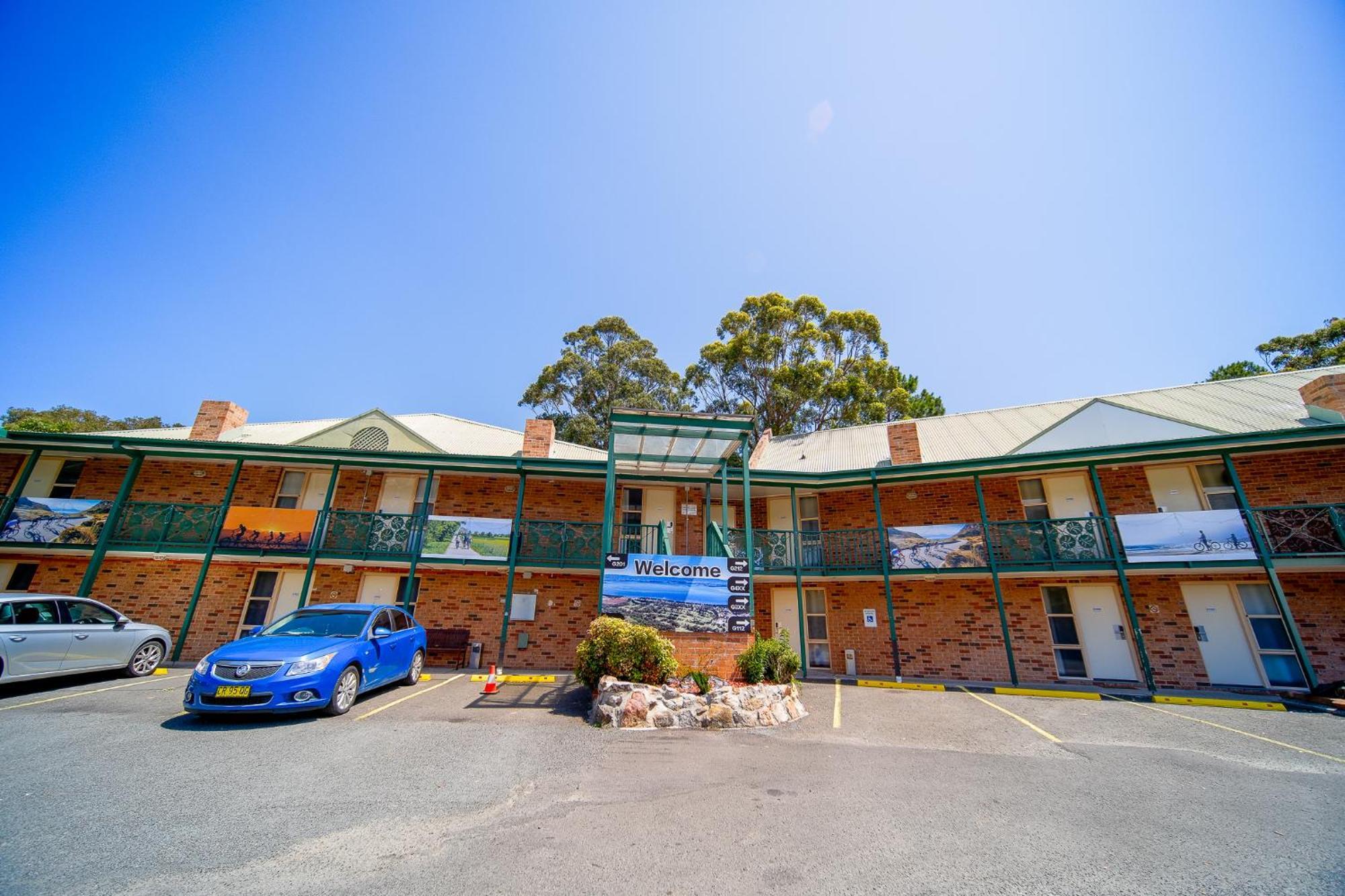 Motel Golf Place Wollongong
