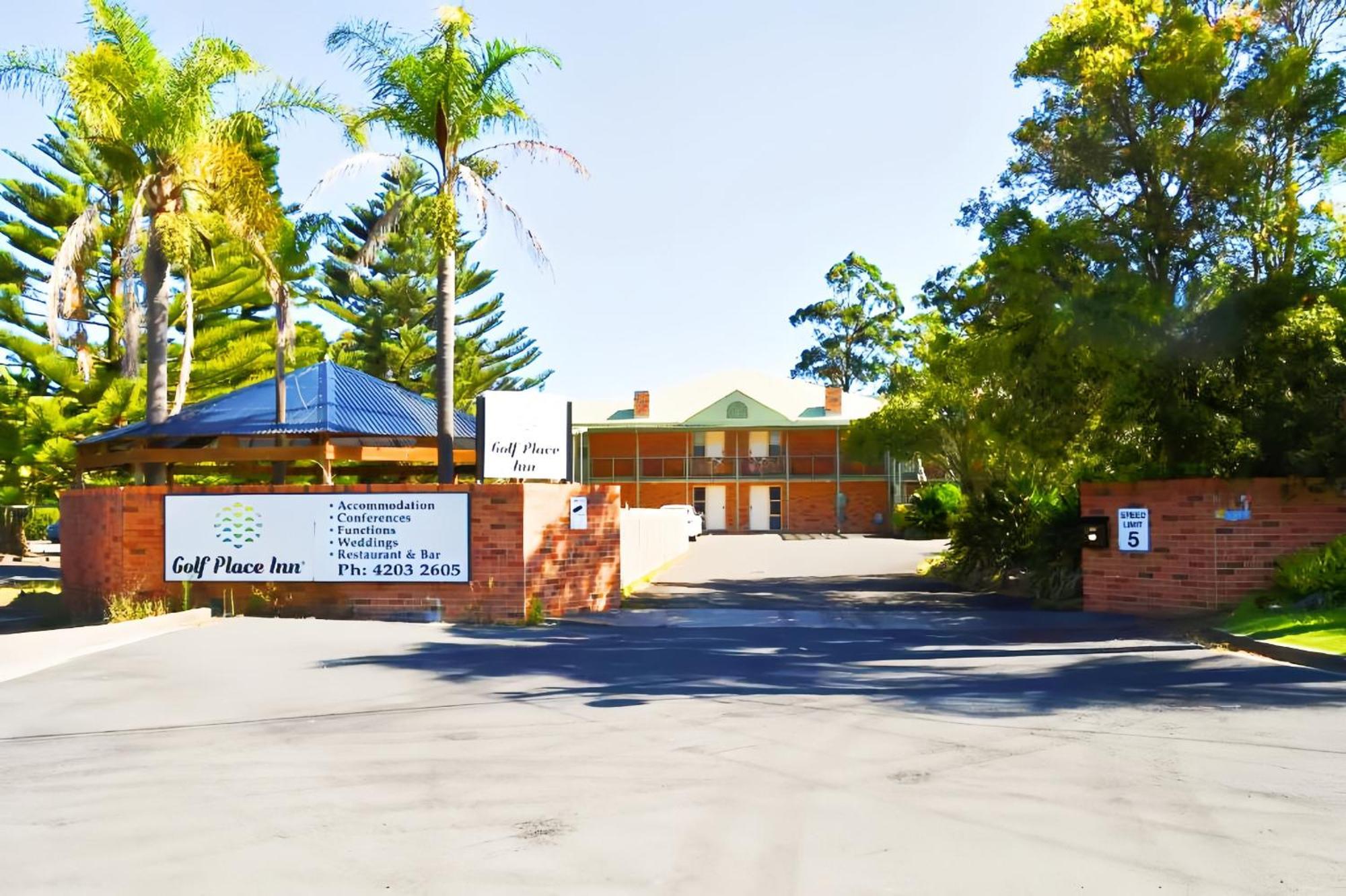 Golf Place Wollongong 3* Primbee