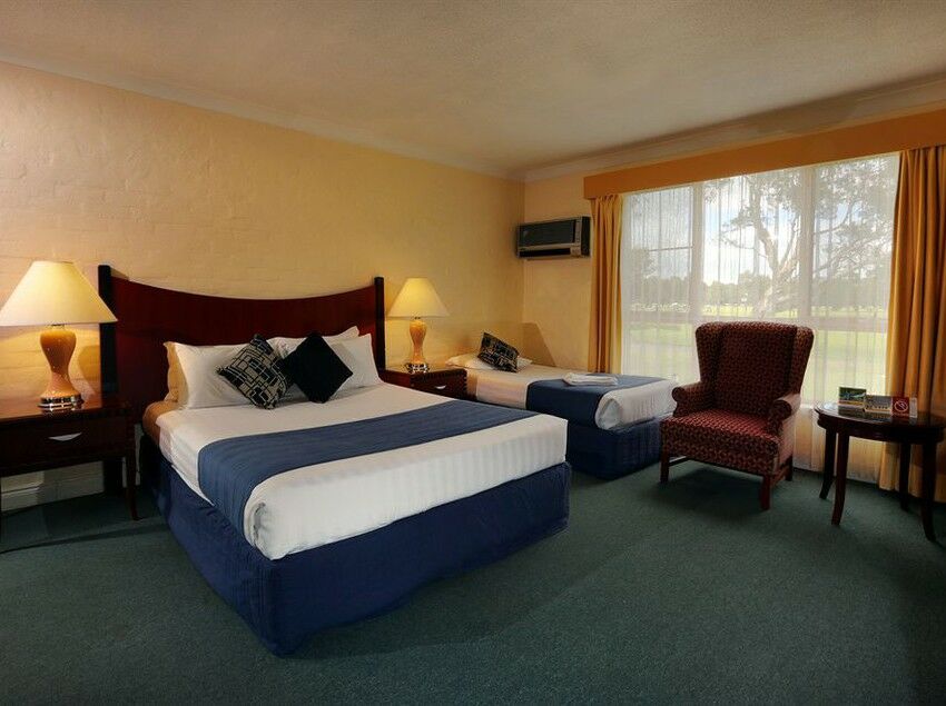 Golf Place Wollongong 3* Primbee